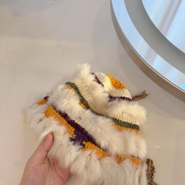 replica,repliche,fake,1:1,earrings,bracelet,ring,jewelry Cappello da pescatore CHANEL con treccia lavorata a maglia (HYN1N)