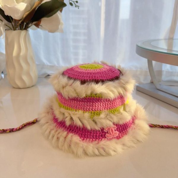 replica,repliche,fake,1:1,earrings,bracelet,ring,jewelry Cappello da pescatore CHANEL con treccia lavorata a maglia (0VBEV)