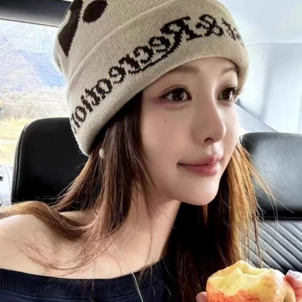 replica,repliche,fake,1:1,earrings,bracelet,ring,jewelry Cappello lavorato a maglia di uno stilista coreano (INKYU)