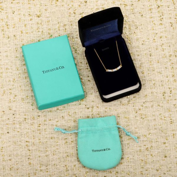 replica,repliche,fake,1:1,earrings,bracelet,ring,jewelry Contatore / Collana con croce, personalizzabile con oro vero e diamanti. Collana Eighteen Stone (HRCRV)