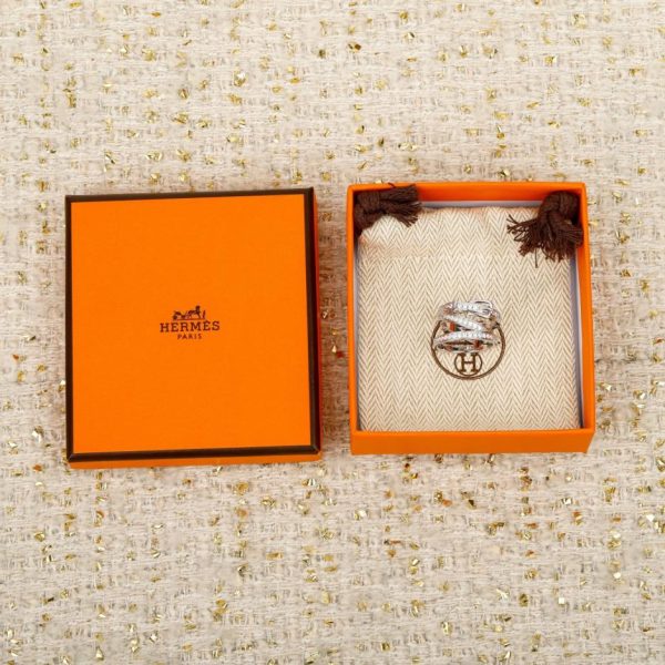 replica,repliche,fake,1:1,earrings,bracelet,ring,jewelry Contatore / Anello Trinity Etriviere, versione personalizzata in oro 18 carati e diamanti (V1HEG)