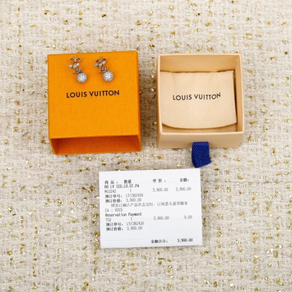 replica,repliche,fake,1:1,earrings,bracelet,ring,jewelry Contatore / 【Orecchini a sfera rotonda con pendente a lettera LV e diamanti interi】(X0LAX)