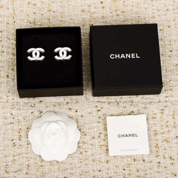 Contatore / 【Orecchini Chanel a doppia C con goccia in olio bianco】(FC6ZQ)