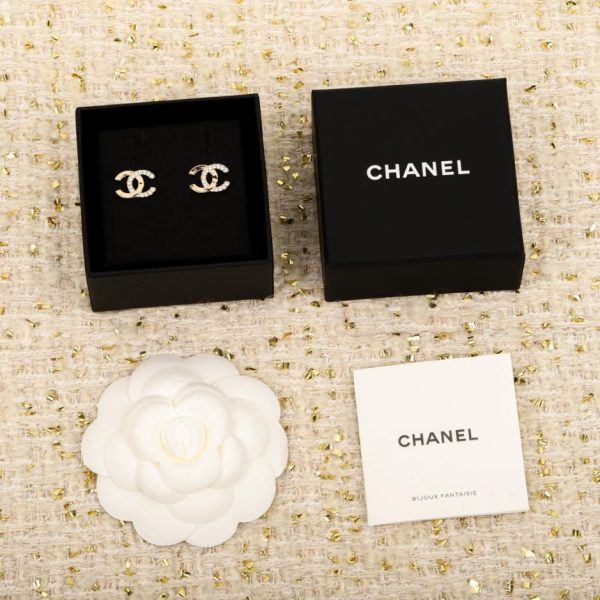 Contatore / 【Orecchini Chanel con doppia C, metà oro e metà diamanti】(YLVIB)