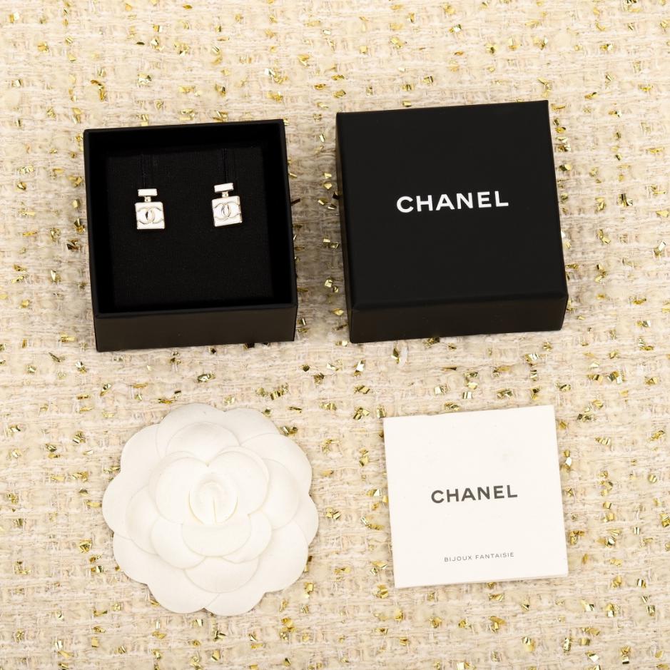 replica,repliche,fake,1:1,earrings,bracelet,ring,jewelry Contatore / 【Orecchini Chanel con flacone di profumo in smalto bianco】(BA8WS) replica,repliche,fake,1:1,earrings,bracelet,ring,jewelry Contatore / 【Orecchini Chanel con flacone di profumo in smalto bianco】(BA8WS)