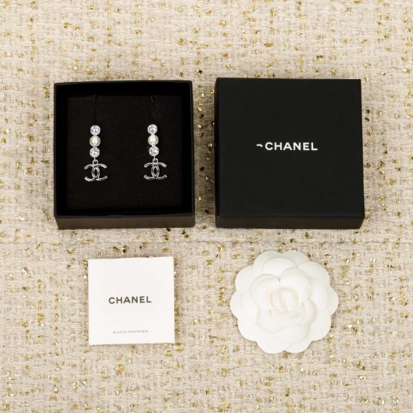 Contatore / 【Orecchini Chanel verticali con doppia C】(6CVT7)