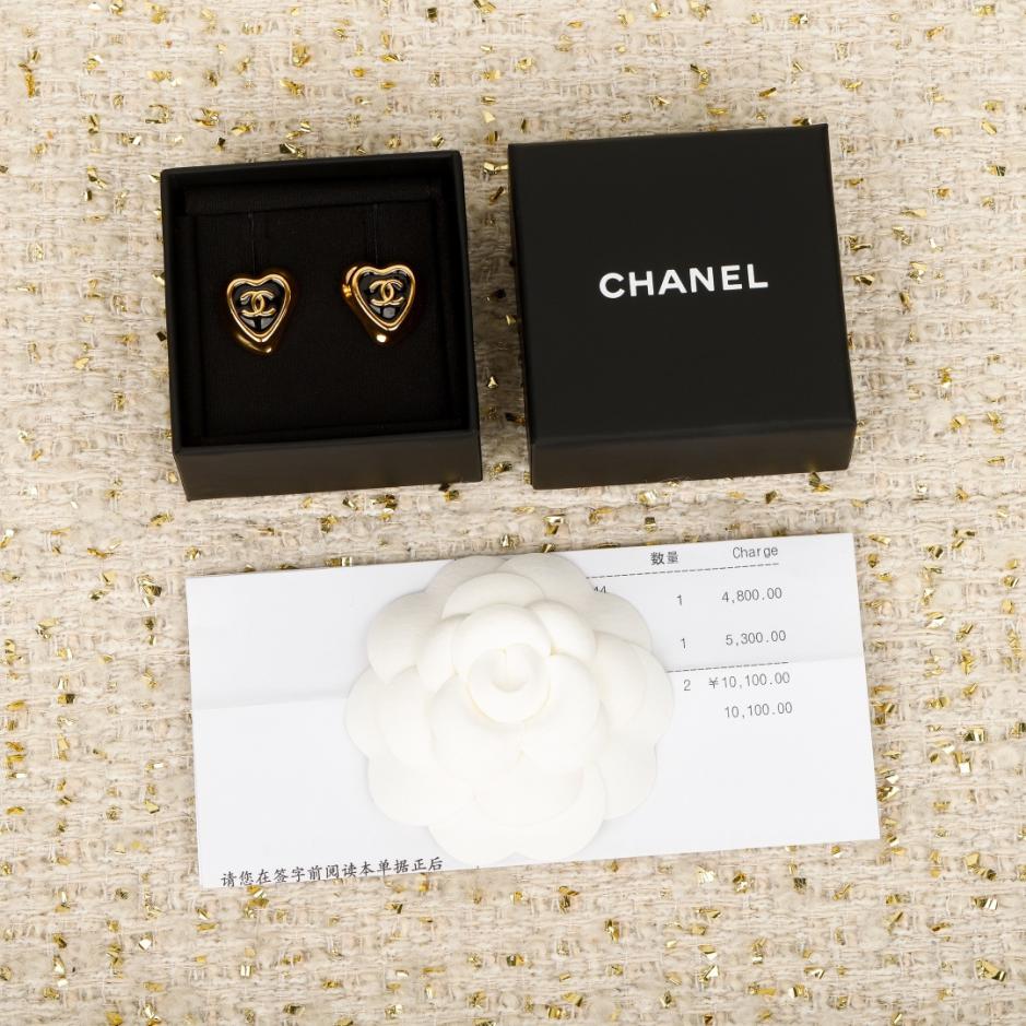replica,repliche,fake,1:1,earrings,bracelet,ring,jewelry Contatore / 【Orecchini a bottone Chanel a forma di cuore con doppia C nera】(9TOV1) replica,repliche,fake,1:1,earrings,bracelet,ring,jewelry Contatore / 【Orecchini a bottone Chanel a forma di cuore con doppia C nera】(9TOV1)