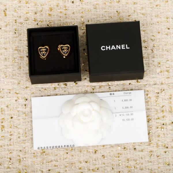 Contatore / 【Orecchini a bottone Chanel a forma di cuore con doppia C nera】(YHI3I)