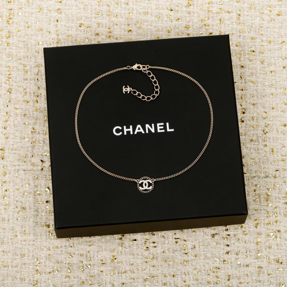 replica,repliche,fake,1:1,earrings,bracelet,ring,jewelry Contatore / 【Collana Chanel rotonda traforata con doppia C】(M4MTV) replica,repliche,fake,1:1,earrings,bracelet,ring,jewelry Contatore / 【Collana Chanel rotonda traforata con doppia C】(M4MTV)