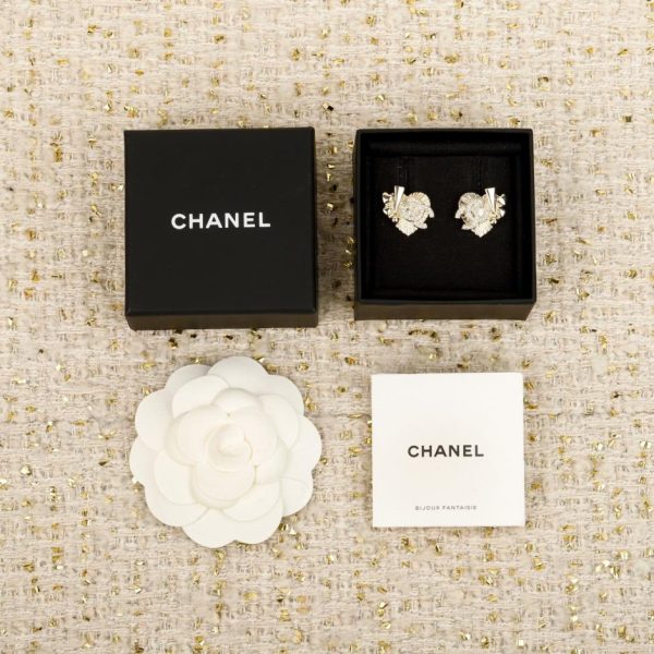 Contatore / 【Orecchini Chanel 25B a forma di cuore con doppia C】(CA9TI)