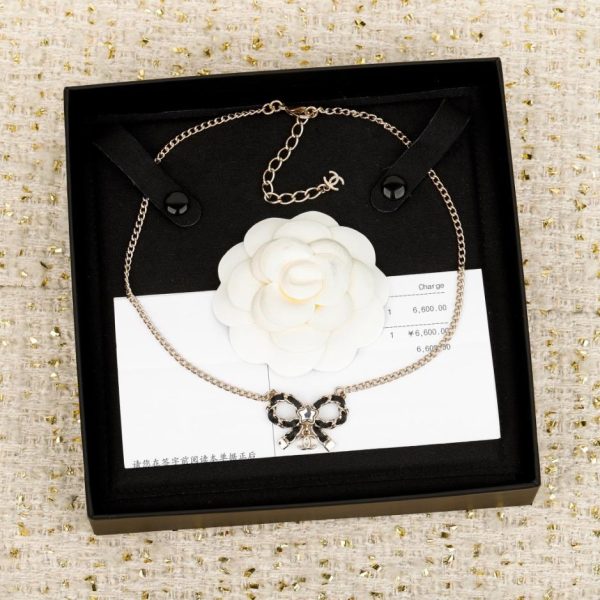 replica,repliche,fake,1:1,earrings,bracelet,ring,jewelry Contatore / 【Collana con fiocco in pelle Chanel 25B】(EUQZH)