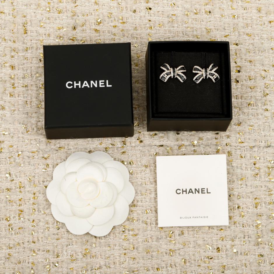replica,repliche,fake,1:1,earrings,bracelet,ring,jewelry Contatore / 【Orecchini a fiocco Chanel 25B】(JMUE8) replica,repliche,fake,1:1,earrings,bracelet,ring,jewelry Contatore / 【Orecchini a fiocco Chanel 25B】(JMUE8)