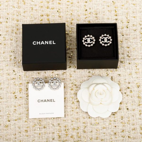 replica,repliche,fake,1:1,earrings,bracelet,ring,jewelry Contatore / 【Orecchini a bottone Chanel con doppia C rotonda traforata】(4R5KS)
