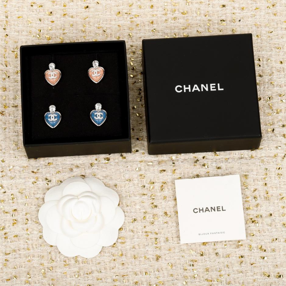 replica,repliche,fake,1:1,earrings,bracelet,ring,jewelry Contatore / 【Orecchini Chanel con doppia C e cuore blu】(O762F) replica,repliche,fake,1:1,earrings,bracelet,ring,jewelry Contatore / 【Orecchini Chanel con doppia C e cuore blu】(O762F)