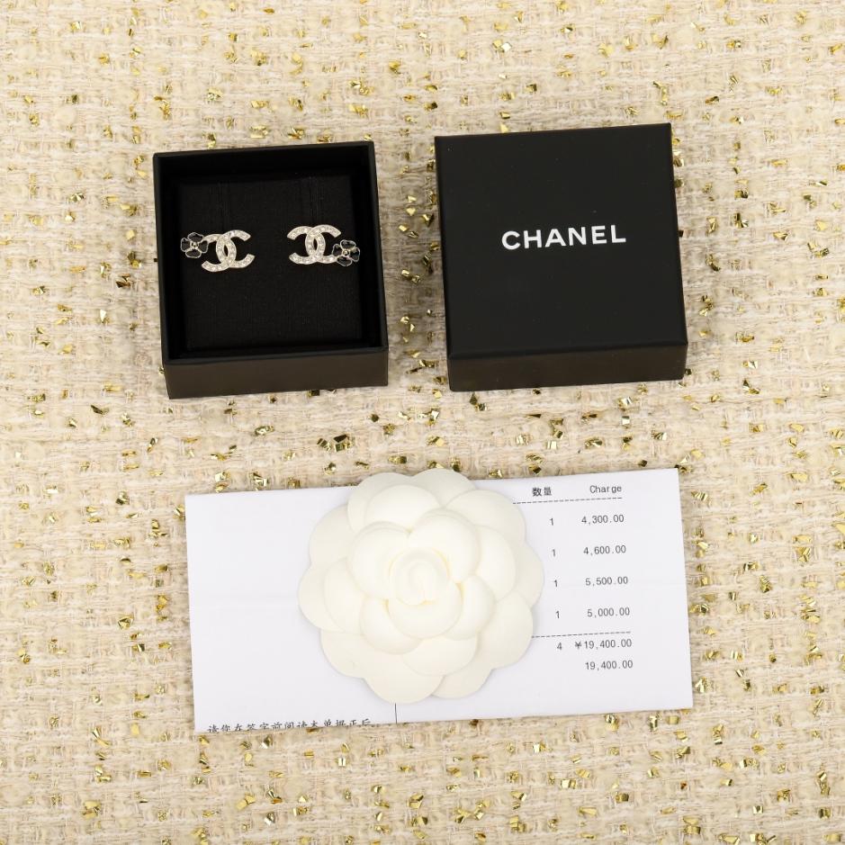 replica,repliche,fake,1:1,earrings,bracelet,ring,jewelry Contatore / 【Orecchini Chanel Camellia Double C】25 (1BFAB) replica,repliche,fake,1:1,earrings,bracelet,ring,jewelry Contatore / 【Orecchini Chanel Camellia Double C】25 (1BFAB)