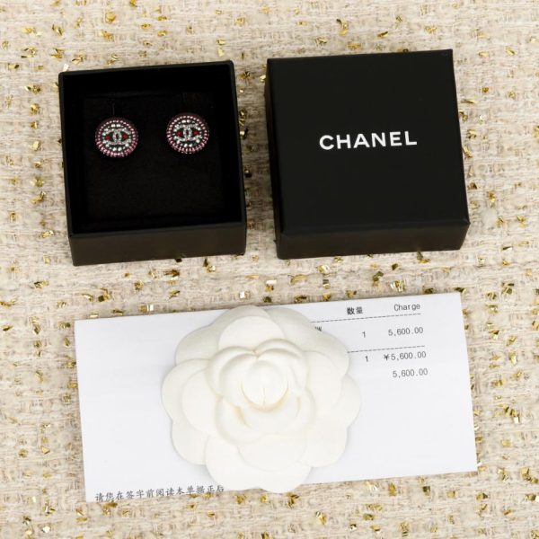 Contatore / 【Orecchini a bottone Chanel con doppia C in resina e diamanti rotondi】(1KC0B)