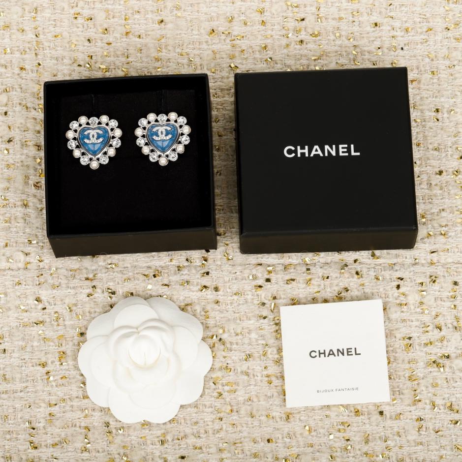 replica,repliche,fake,1:1,earrings,bracelet,ring,jewelry Contatore / Orecchini con strass e perle a forma di cuore blu (FJGD8) replica,repliche,fake,1:1,earrings,bracelet,ring,jewelry Contatore / Orecchini con strass e perle a forma di cuore blu (FJGD8)