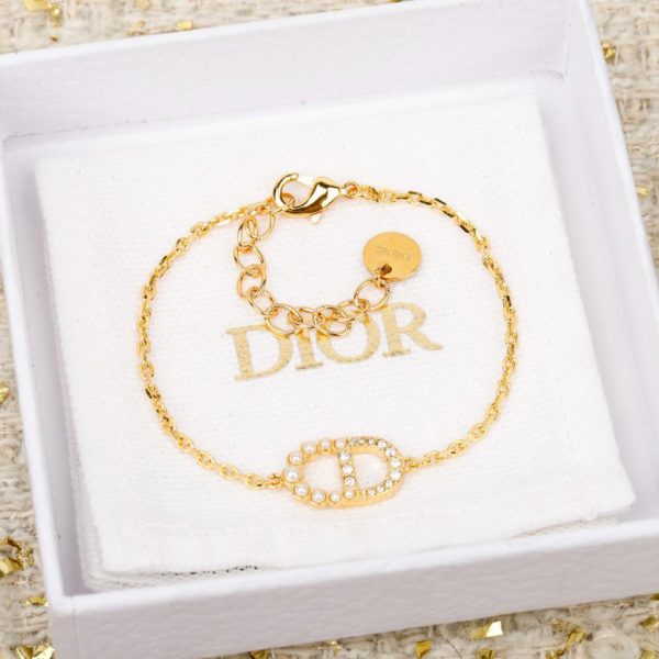 replica,repliche,fake,1:1,earrings,bracelet,ring,jewelry Bracciale e collana Dior CD con metà diamanti e metà perle (S1QLF)