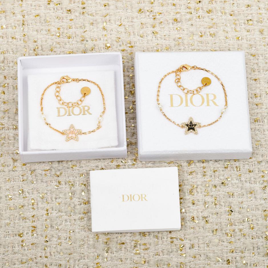 replica,repliche,fake,1:1,earrings,bracelet,ring,jewelry Bracciale Dior con stella a cinque punte CD (SSBR2) replica,repliche,fake,1:1,earrings,bracelet,ring,jewelry Bracciale Dior con stella a cinque punte CD (SSBR2)