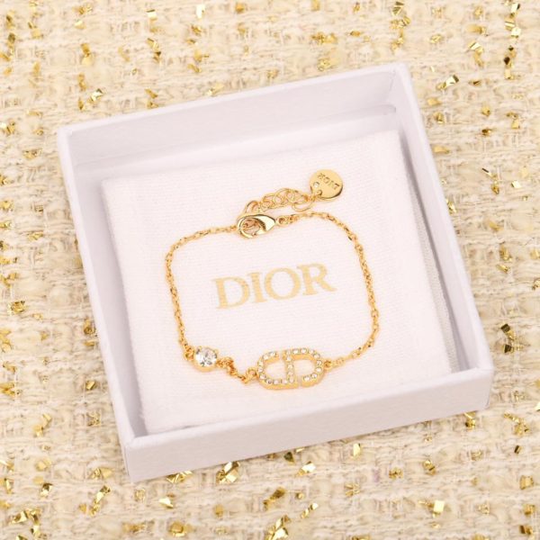 replica,repliche,fake,1:1,earrings,bracelet,ring,jewelry L’ultimo braccialetto CD di Dior (MSMC6)