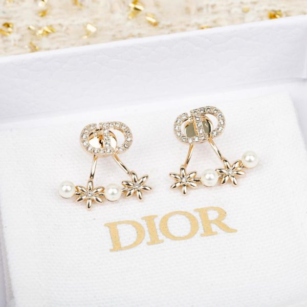replica,repliche,fake,1:1,earrings,bracelet,ring,jewelry Orecchini di perle a forma di ventaglio Dior CD (QZ1G7)