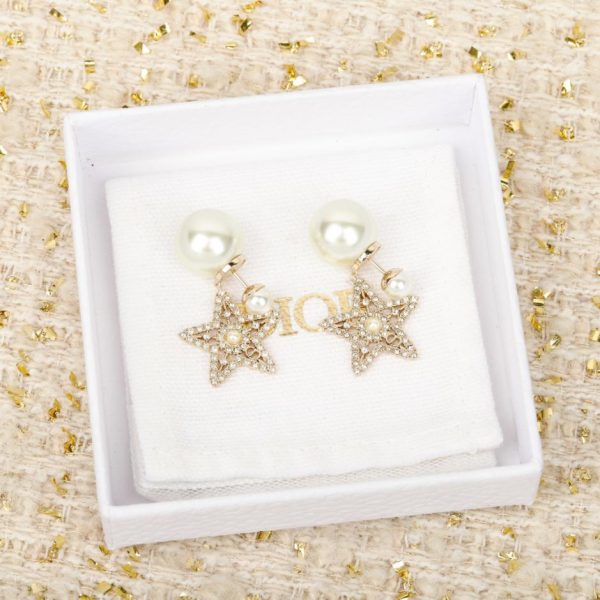 replica,repliche,fake,1:1,earrings,bracelet,ring,jewelry Orecchini di perle a stella a cinque punte Dior CD (SMU9V)