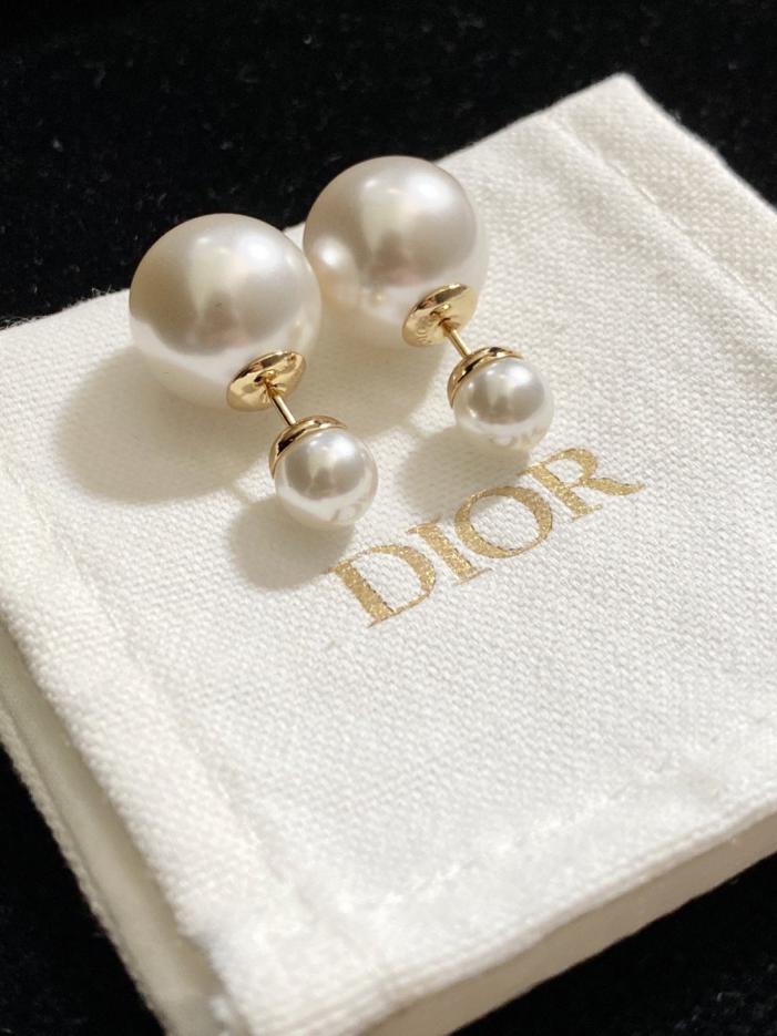 replica,repliche,fake,1:1,earrings,bracelet,ring,jewelry Orecchini Dior CD con diamanti e perle (Q4FVL) replica,repliche,fake,1:1,earrings,bracelet,ring,jewelry Orecchini Dior CD con diamanti e perle (Q4FVL)