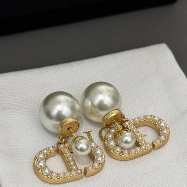 replica,repliche,fake,1:1,earrings,bracelet,ring,jewelry Orecchini pendenti con perle Dior CD + perle grandi e piccole (8L1SE)