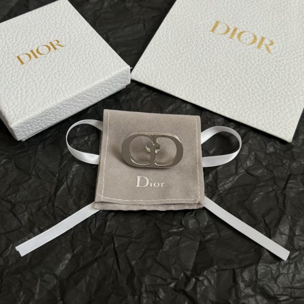 replica,repliche,fake,1:1,earrings,bracelet,ring,jewelry Spilla vintage Dior (IXLND)