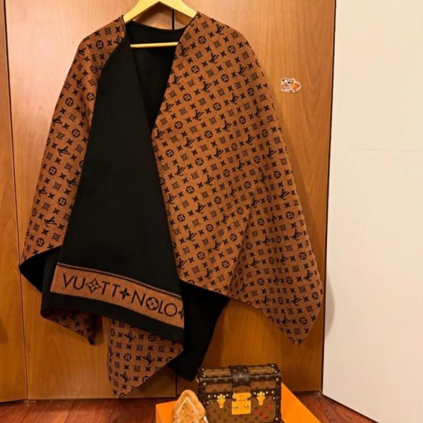 Mantella LV, misto lana e cashmere (FE59C)