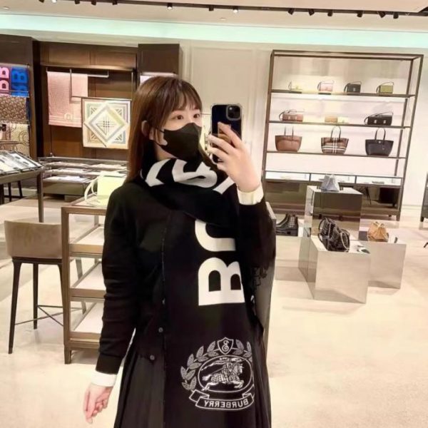 replica,repliche,fake,1:1,earrings,bracelet,ring,jewelry Sciarpa double face in cashmere Burberry (46 IMT)