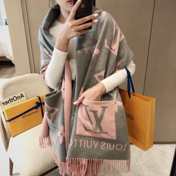 replica,repliche,fake,1:1,earrings,bracelet,ring,jewelry Nuovo fazzoletto da taschino Louis Vuitton, sciarpa lunga con nappe jacquard double-face (FWAA6)