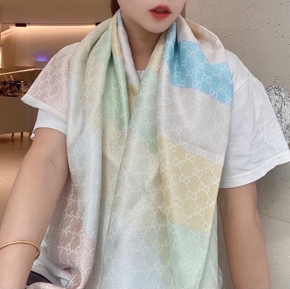 replica,repliche,fake,1:1,earrings,bracelet,ring,jewelry Sciarpa Gucci jacquard con motivo arcobaleno metallizzato (M9GVV) replica,repliche,fake,1:1,earrings,bracelet,ring,jewelry Sciarpa Gucci jacquard con motivo arcobaleno metallizzato (M9GVV)