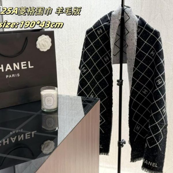 replica,repliche,fake,1:1,earrings,bracelet,ring,jewelry Sciarpa trapuntata CHANEL, versione in lana (S1HWR)