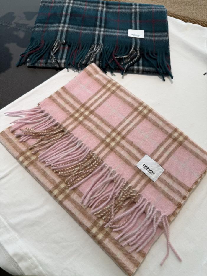 replica,repliche,fake,1:1,earrings,bracelet,ring,jewelry Sciarpa in cashmere Burberry New Style per uomo e donna (2U4TX) replica,repliche,fake,1:1,earrings,bracelet,ring,jewelry Sciarpa in cashmere Burberry New Style per uomo e donna (2U4TX)