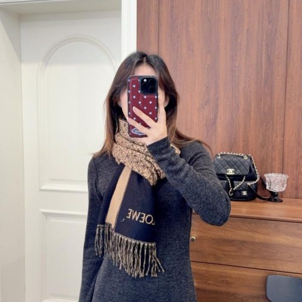 replica,repliche,fake,1:1,earrings,bracelet,ring,jewelry Sciarpa in cashmere di alta qualità unisex autunno/inverno Chanel (33XZB)