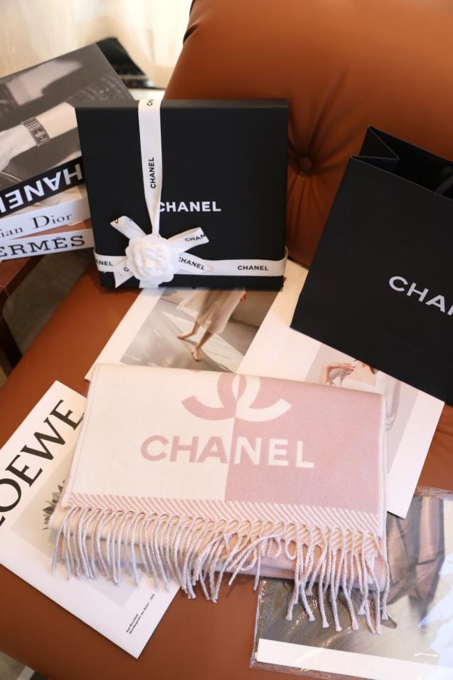 replica,repliche,fake,1:1,earrings,bracelet,ring,jewelry Il nuovo jacquard color-block double-face di Chanel (UGWK4) replica,repliche,fake,1:1,earrings,bracelet,ring,jewelry Il nuovo jacquard color-block double-face di Chanel (UGWK4)