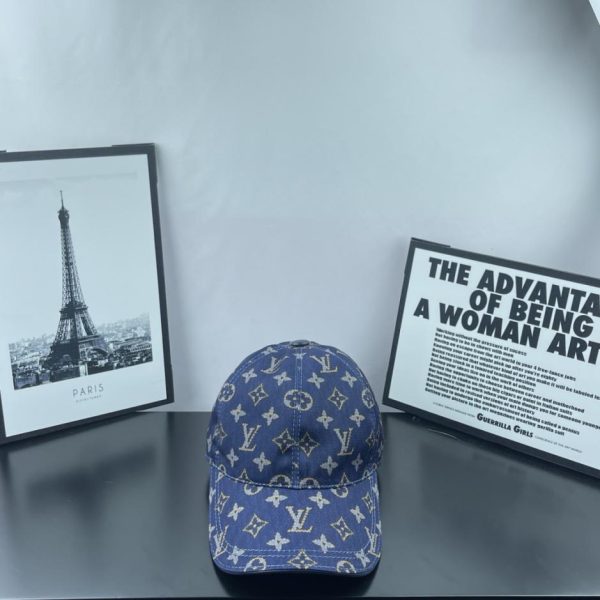 Il nuovo cappellino da baseball originale di Gucci, con ricamo (55SV0V)