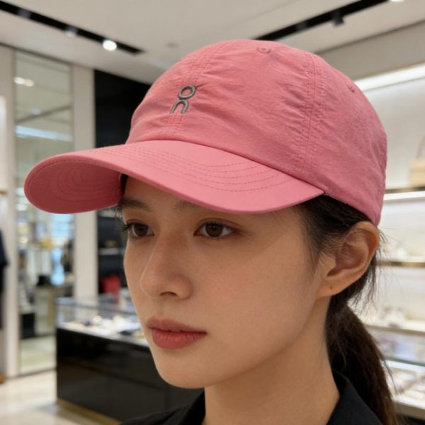 replica,repliche,fake,1:1,earrings,bracelet,ring,jewelry Cappellino da baseball On-Run ad asciugatura rapida (42CFDW)