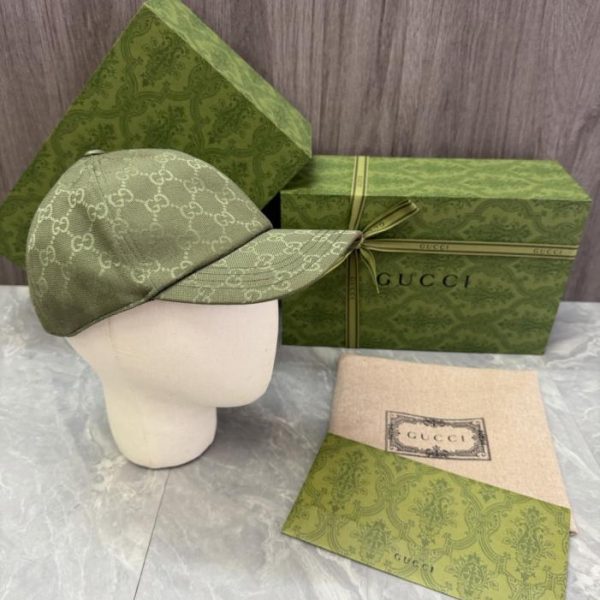 replica,repliche,fake,1:1,earrings,bracelet,ring,jewelry Cappellino da baseball GUCCI (inciso con “GUCCI”) e all’interno della visiera (6CLRK1)