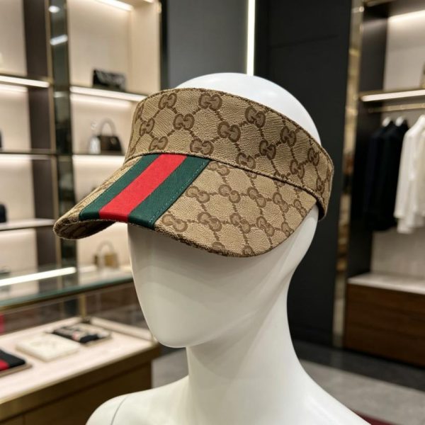 replica,repliche,fake,1:1,earrings,bracelet,ring,jewelry Visiera classica Gucci con nastro rosso e verde (OKW0JV)