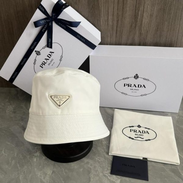 replica,repliche,fake,1:1,earrings,bracelet,ring,jewelry Cappello a secchiello Prada (M6FW2J)
