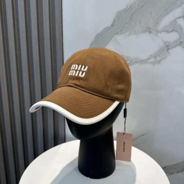 replica,repliche,fake,1:1,earrings,bracelet,ring,jewelry Cappellino da baseball ricamato MiuMiu, nuovo articolo disponibile su ordinazione (A4CZQ4)