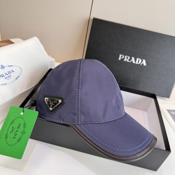 replica,repliche,fake,1:1,earrings,bracelet,ring,jewelry Nuovo arrivo imperdibile! Nuovo cappellino da baseball Prada con logo a triangolo invertito, design originale, disponibile ora! (L3J31G)