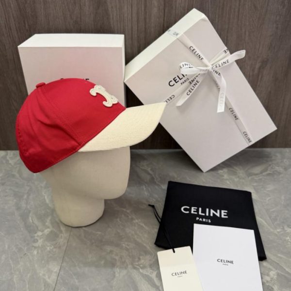 replica,repliche,fake,1:1,earrings,bracelet,ring,jewelry Design originale CELINE. Il corpo del cappello è realizzato in cotone twill, la tesa in velluto a coste e presenta un logo Triomphe a doppia C ricamato in 3D (CEH29S).