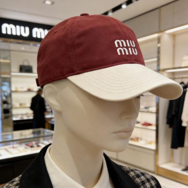 replica,repliche,fake,1:1,earrings,bracelet,ring,jewelry Cappellino da baseball classico ricamato Miu Miu (6SVZVS)