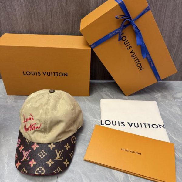 replica,repliche,fake,1:1,earrings,bracelet,ring,jewelry Nuovo cappellino da baseball Louis Vuitton (10C5DT)