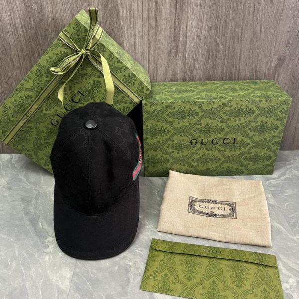 replica,repliche,fake,1:1,earrings,bracelet,ring,jewelry Cappello da cowboy Gucci con monogramma (FB5LL8)