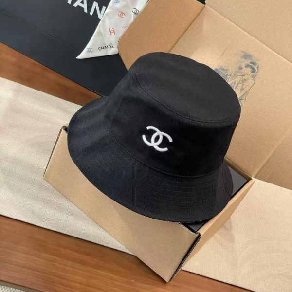 replica,repliche,fake,1:1,earrings,bracelet,ring,jewelry Questo cappello a secchiello Chanel (Q23E2Y)