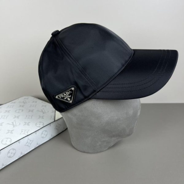 replica,repliche,fake,1:1,earrings,bracelet,ring,jewelry Cappellino da baseball Prada con logo triangolare classico (L9RZ10)